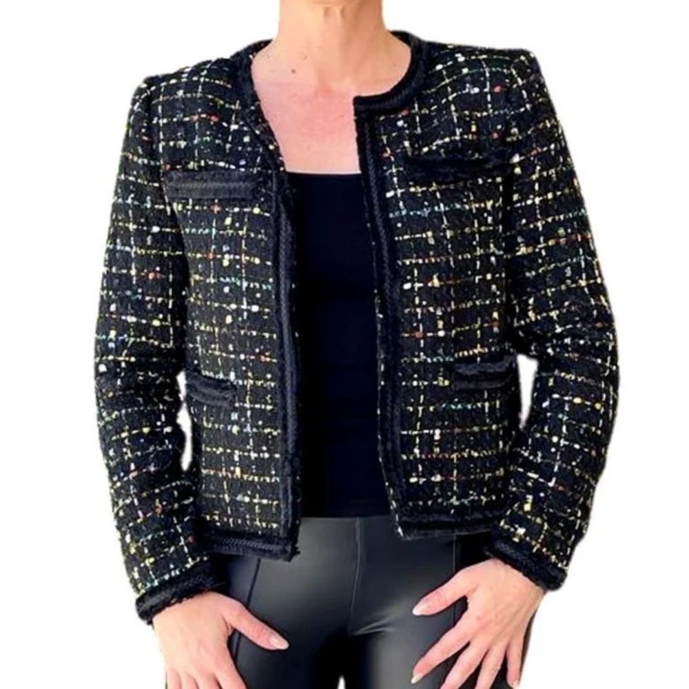 TAHARI in the style of CHANEL boucle tweed jacket blazer size L